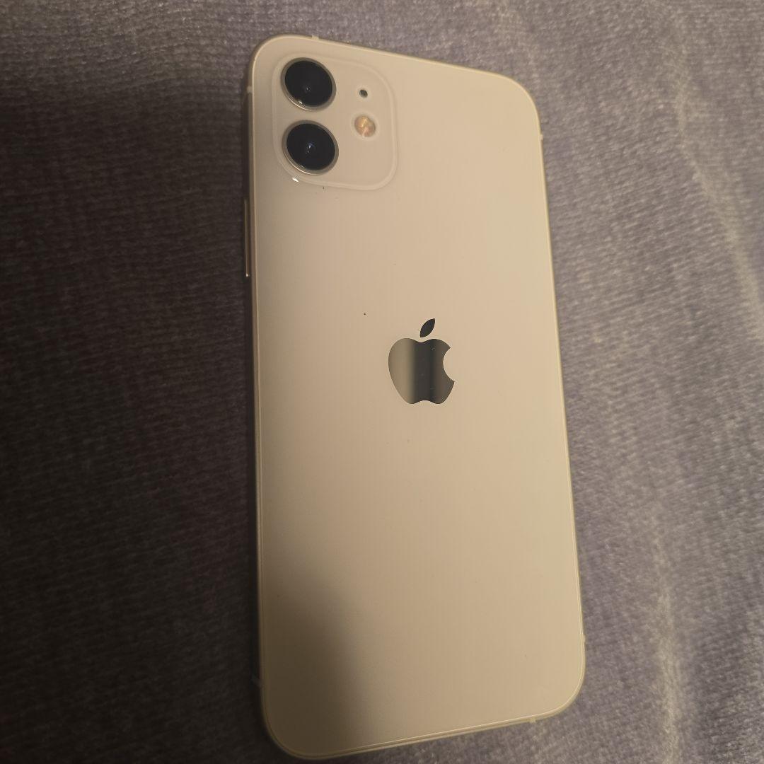 iPhone 12 ホワイト 64GB SIMフリー バッテリー81%