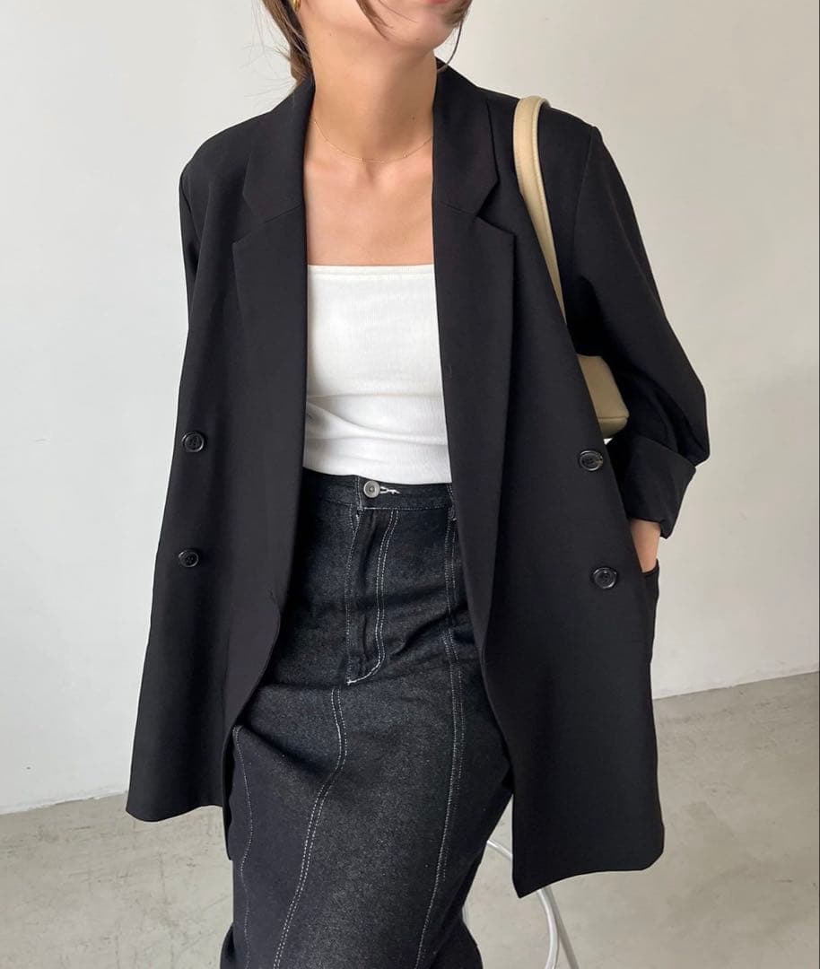 【美品・未使用に近い】カプリシュレマージュ　Wテーラージャケット　ブラック