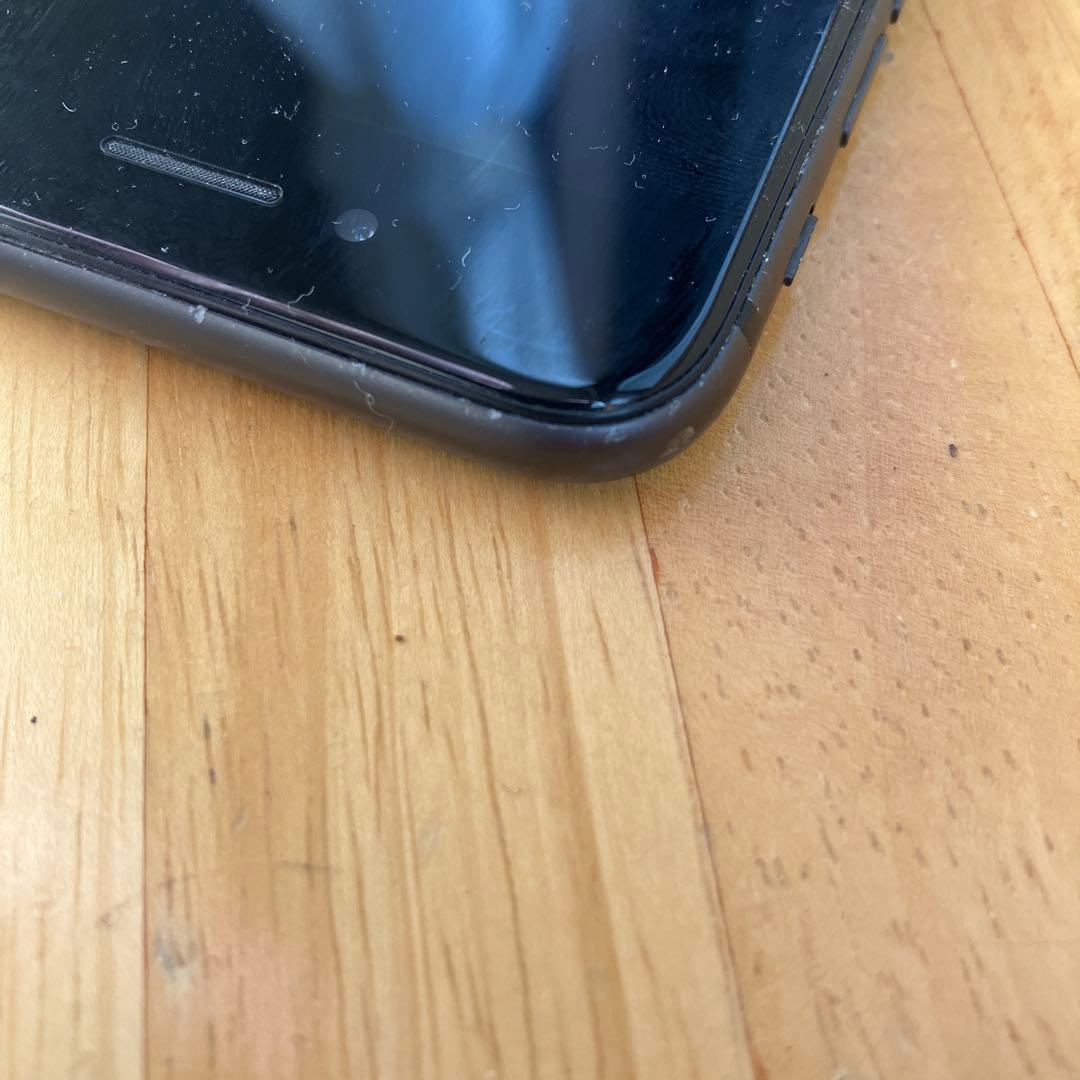 iPhone 8 ブラック 本体