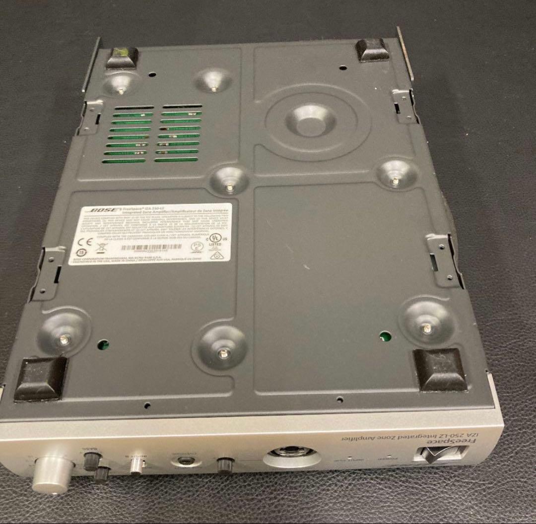 アンプ BOSE iza 250-LZ