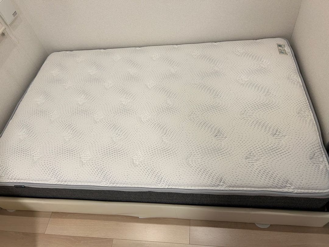 上質美品 フランスベッド製 セミダブルマットレス LT9900PW Mソフト