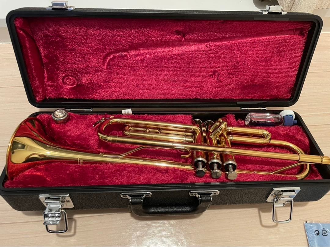 ぽ*ぽ様 YTR-1335トランペット 本体 ケース付き