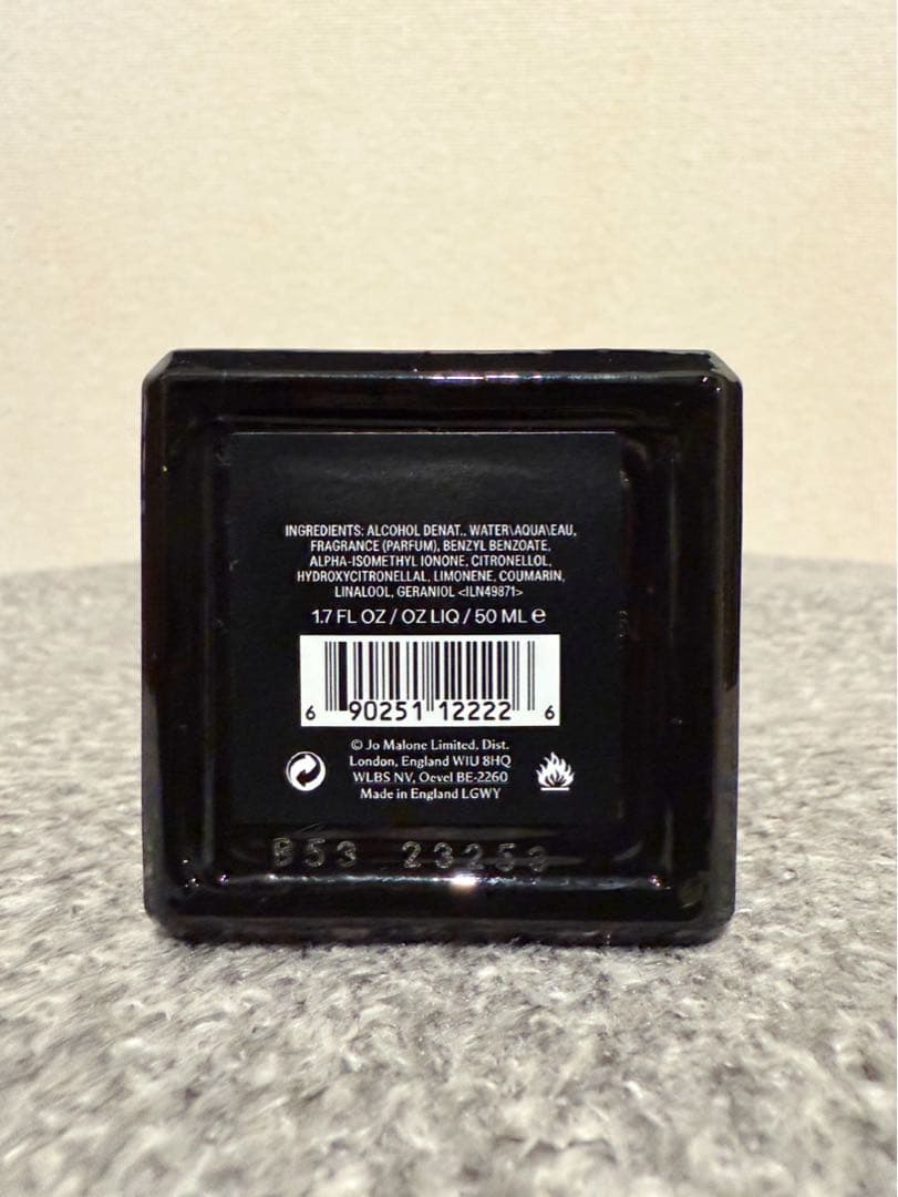 JO MALONE ダークアンバー＆ジンジャーリリー 香水 ギフトボックス付き