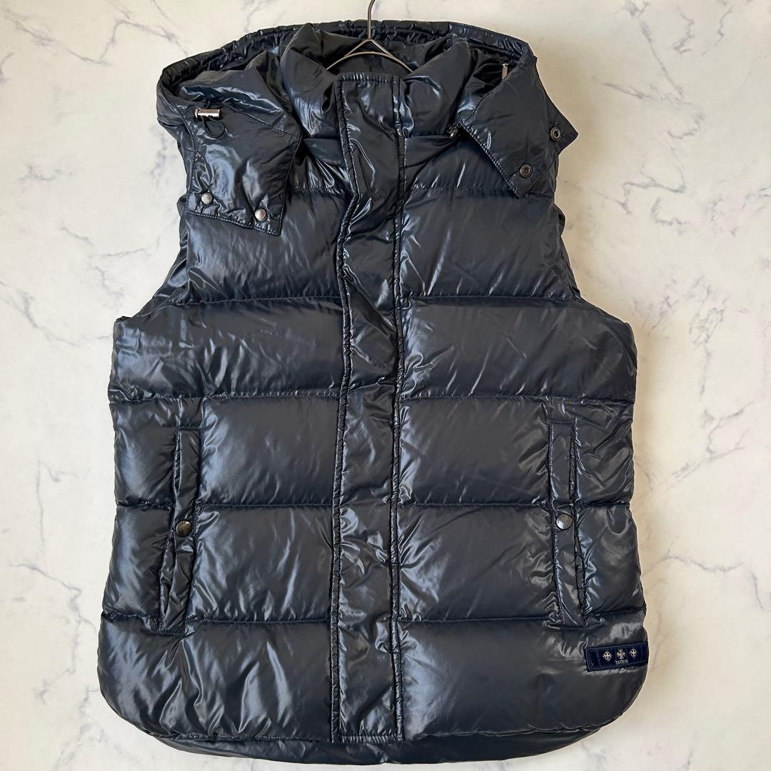 タトラス キルティング ダウンベスト ワッペン 刺繍ロゴ 03