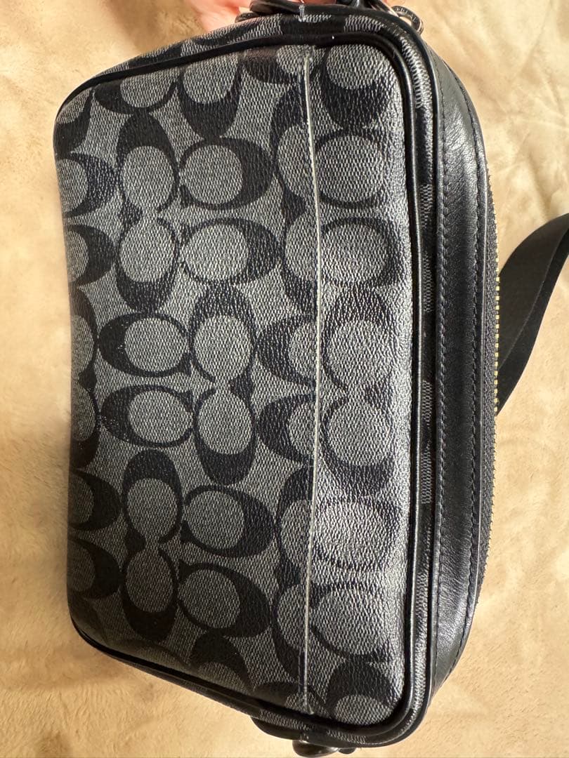 COACH レザー ショルダーバッグ　 グブラック/グレー