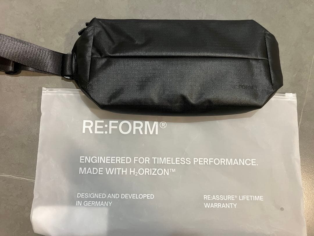 【新品未使用】RE:FORM®　XB:01 CROSSBODY 3L