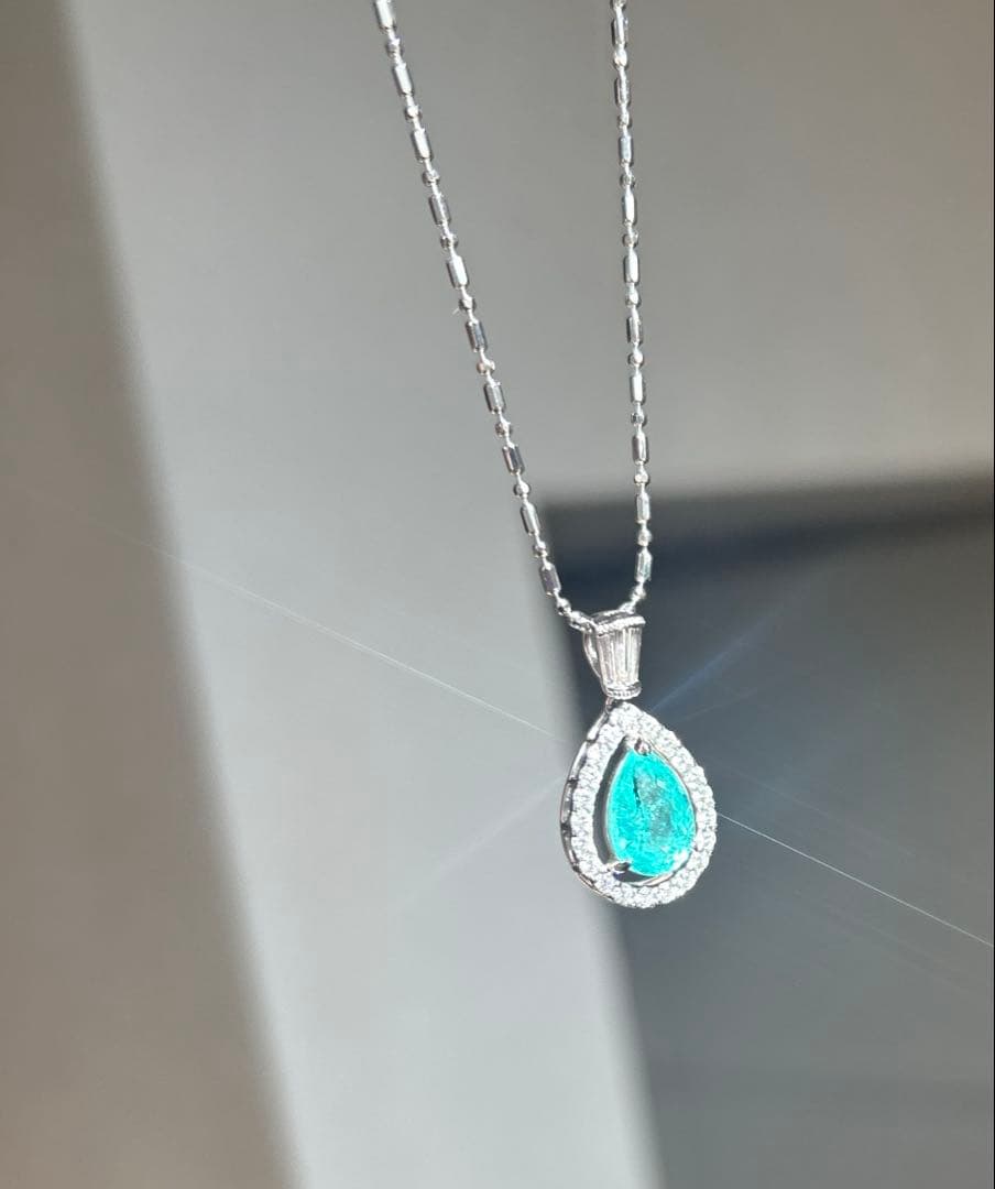 【さらにお値下げ中】Pt.850 天然石パライバトルマリンネックレス【鑑別書】