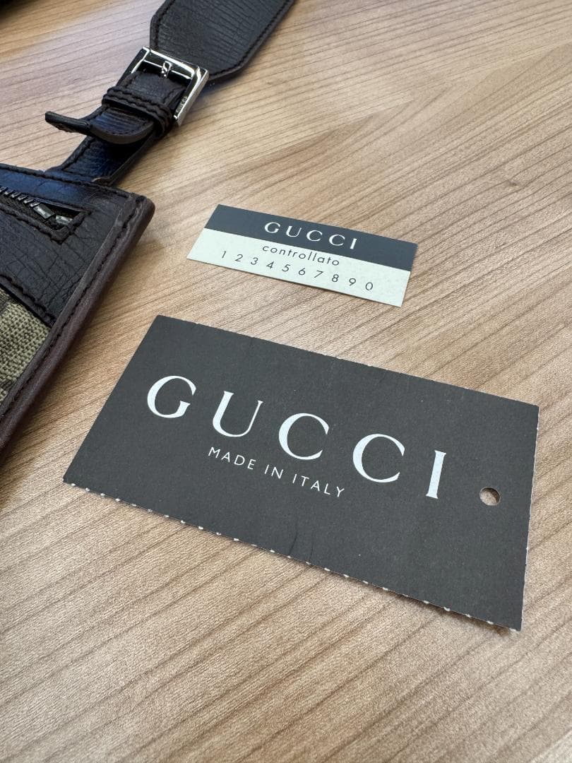 【GUCCI】GGキャンバス ショルダーバッグ 92562R メンズ