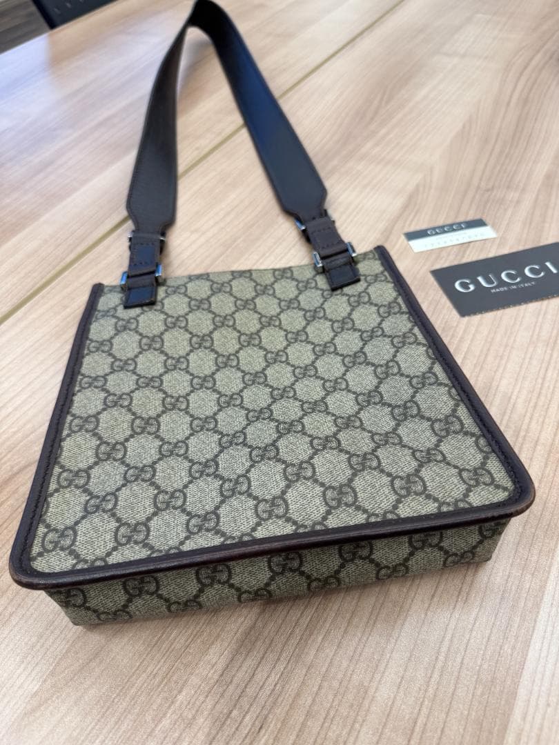 【GUCCI】GGキャンバス ショルダーバッグ 92562R メンズ