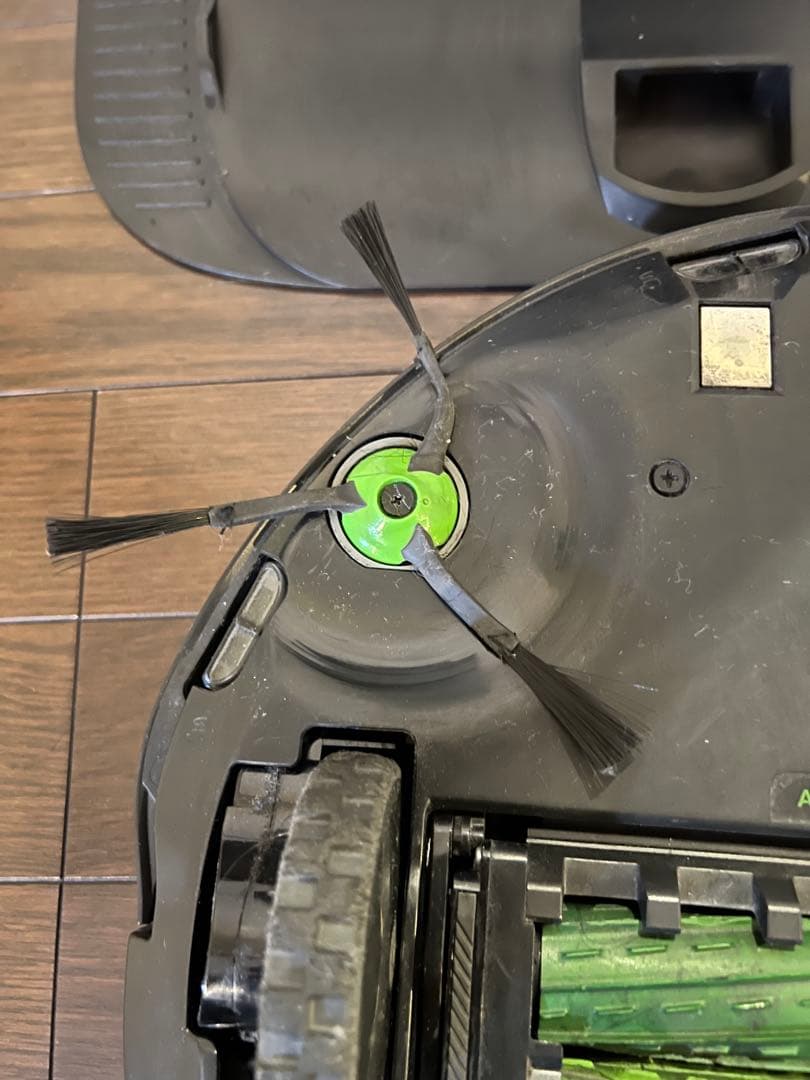 【ジャンク品】アイロボット IRobot ルンバ j7+