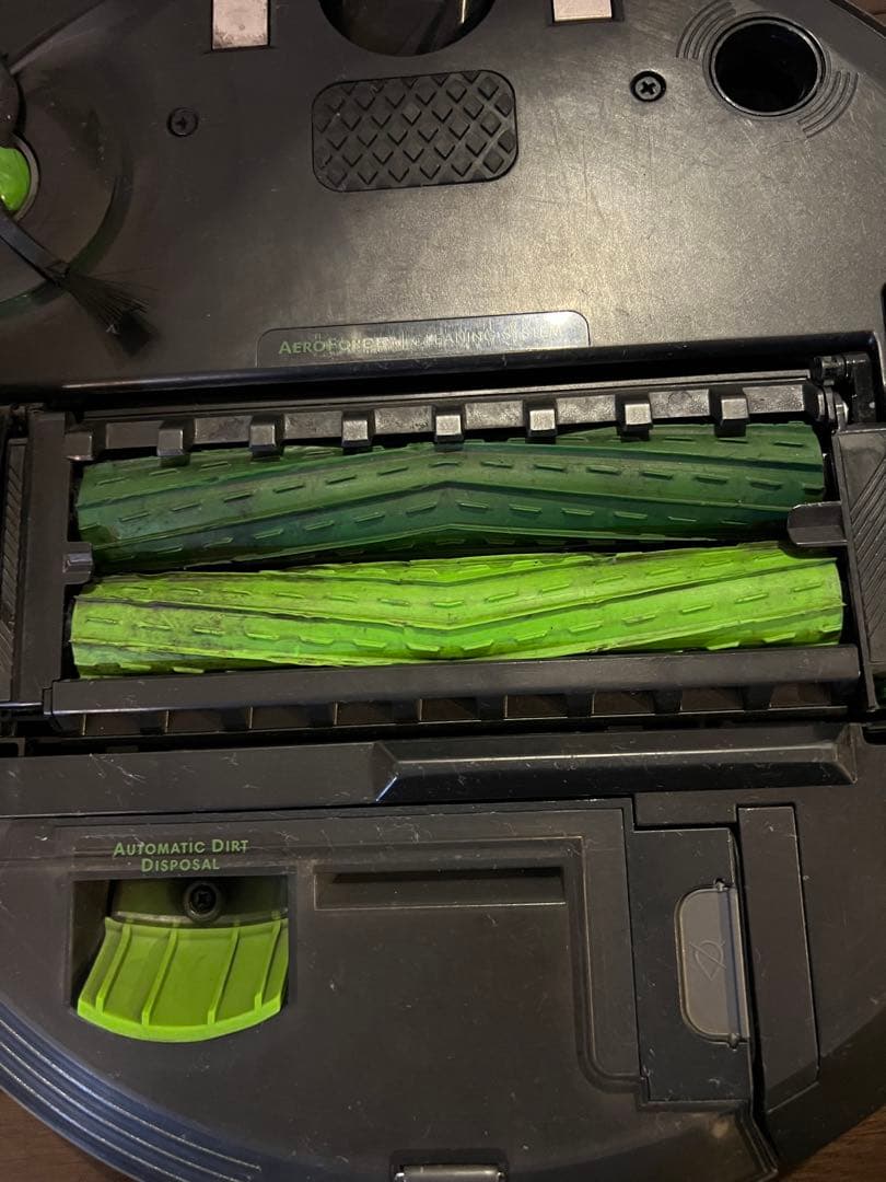 【ジャンク品】アイロボット IRobot ルンバ j7+