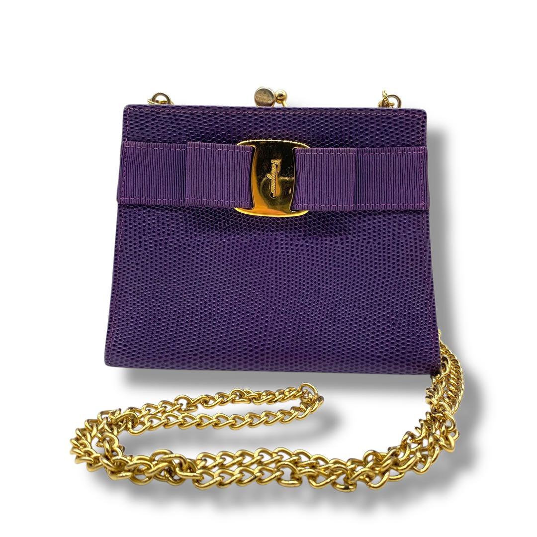 希少デザイン！　サルヴァトーレ　フェラガモ　チェーン　ショルダーバッグ　紫