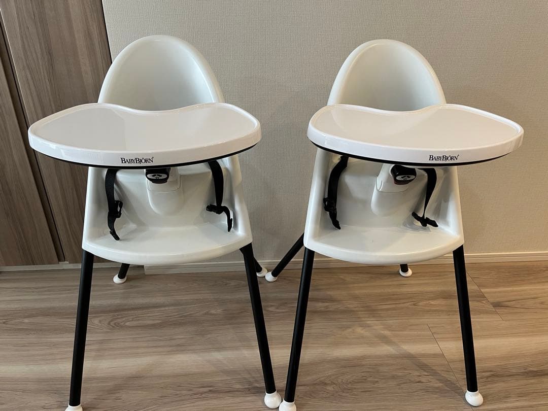 ベビービョルン　ハイチェア　2脚　ベルト付き