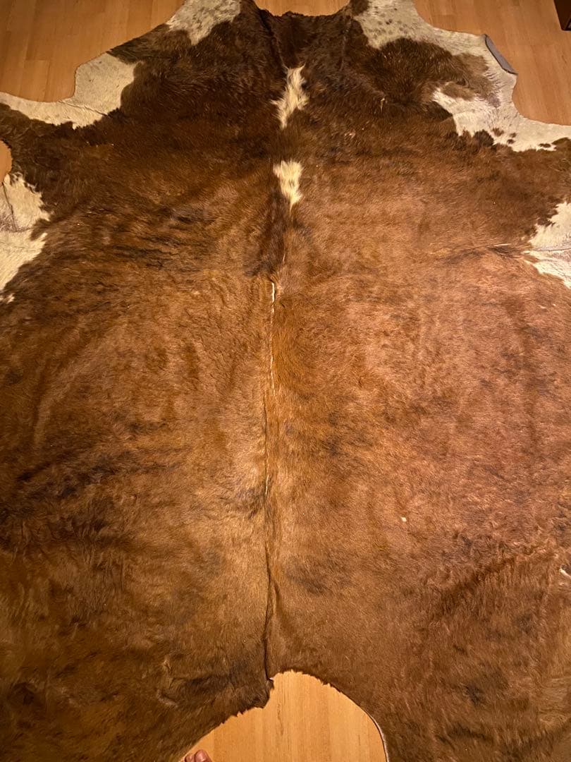 カウラグ　特大 ラグ　カーペット カウレザー 牛皮 絨毯
