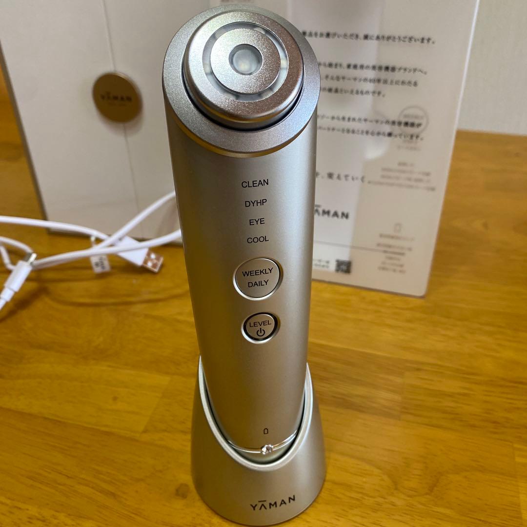 YAMAN 美顔器 フォトプラスシャイニーネオ(YJFM18）