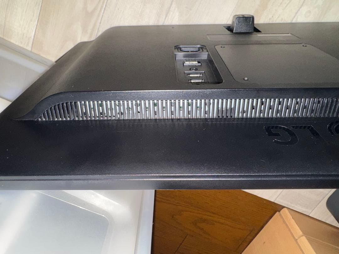 LG 24UD58-B 23.8インチ/4K(3840×2160)/IPS非光沢