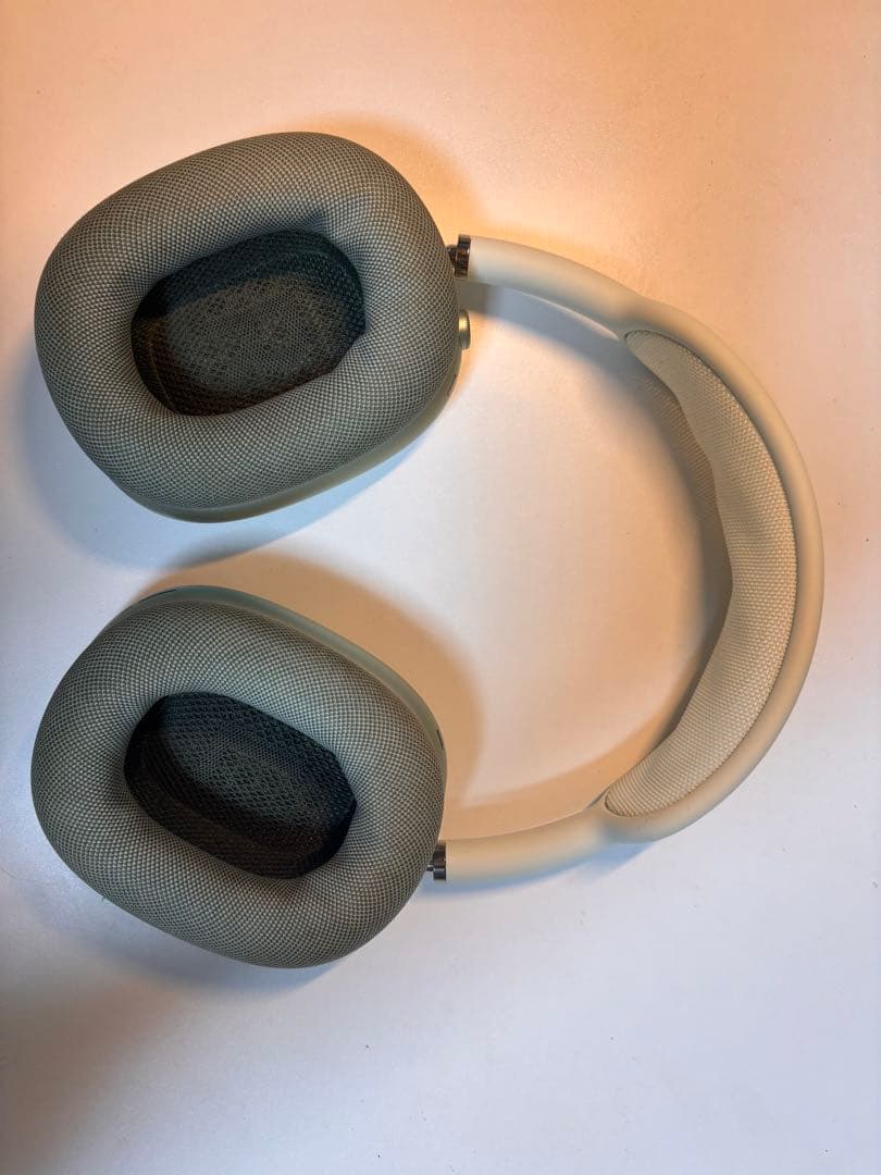 Airpods max グリーン