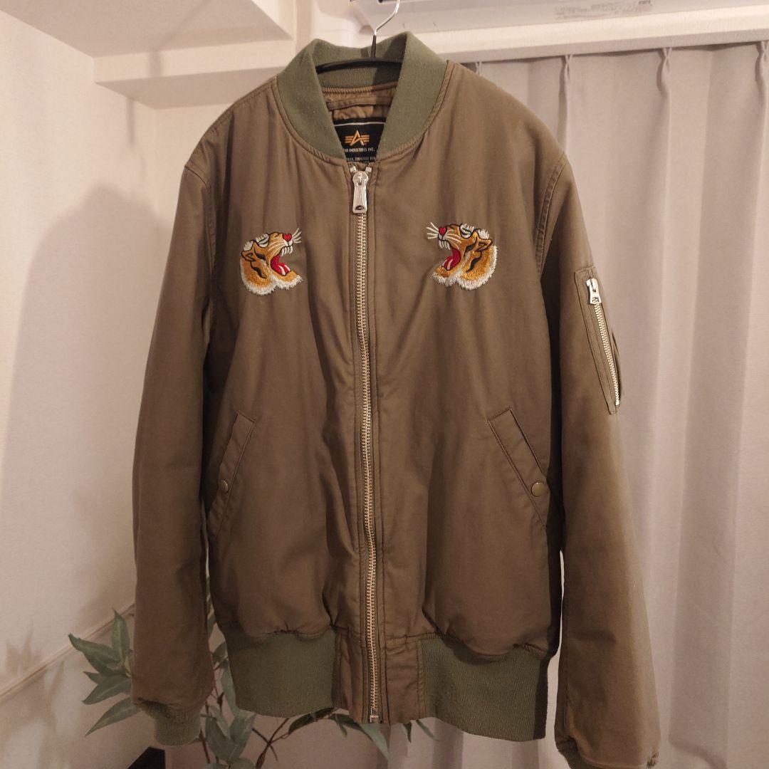 Alpha Industries ミリタリージャケット
