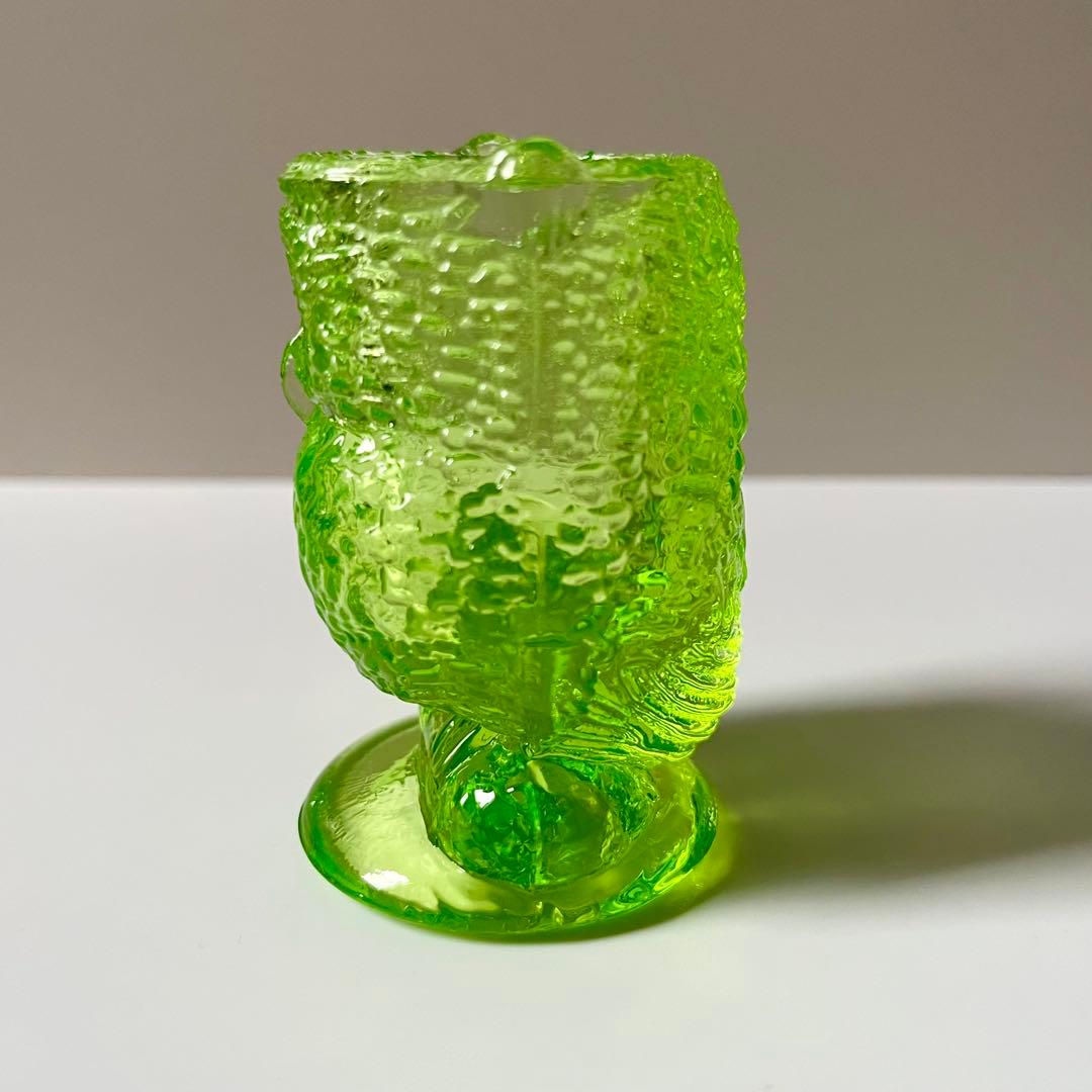 ウランガラス　ふくろう　小物入れ　置物