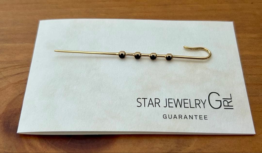 STAR JEWELRY girl K10ゴールド オニキス ラインピアス