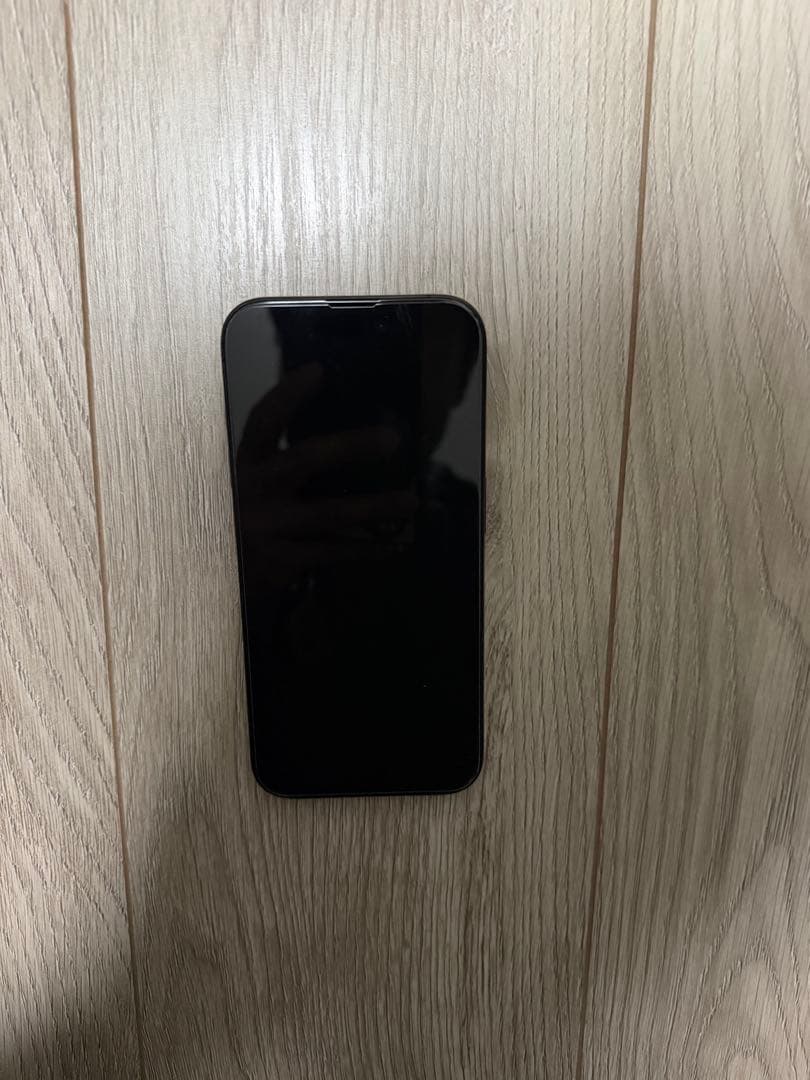 Apple iPhone 15 Pro ブラックチタニウム 本体 128GB