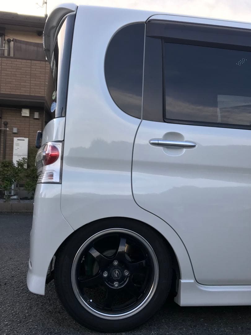 15インチ 4穴 5J 4本 直接引き取り限定でお願いします 値下げ致しました