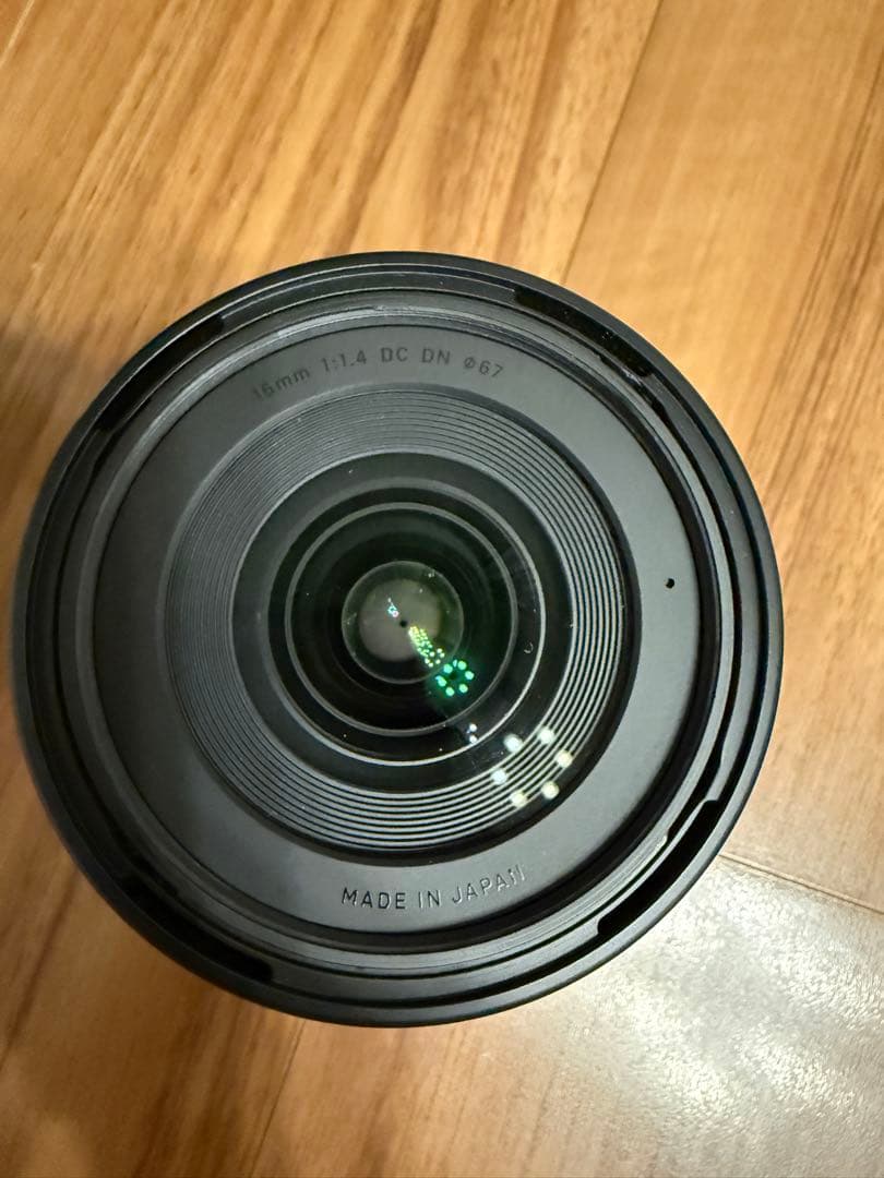 SIGMA 16mm F1.4 DC DN レンズ　Eマウント