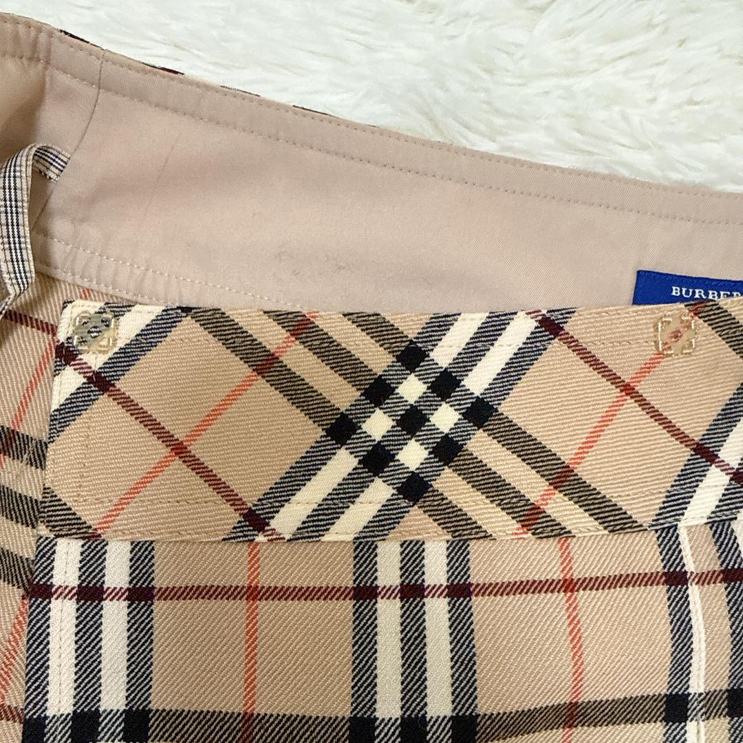 バーバリーブルーレーベル プリーツ　巻きスカート ノバチェック 革ベルト　36