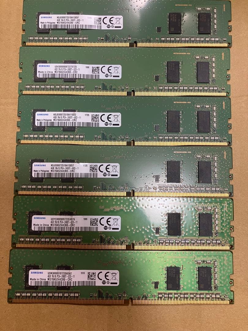 Samsung 4GB DDR4 メモリー(6枚)