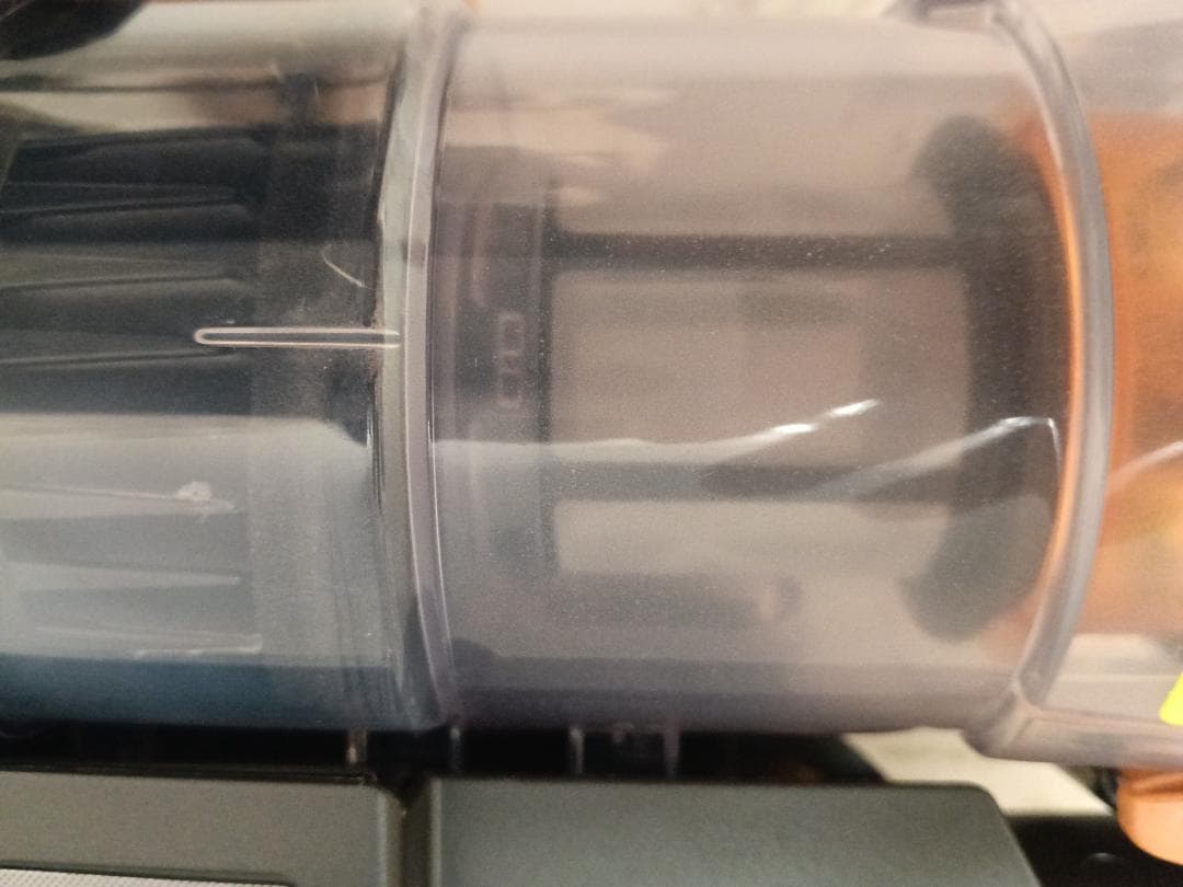 日立掃除機　PV-BHL4000J 　軽量LEDライト　純正充電スタンド付き