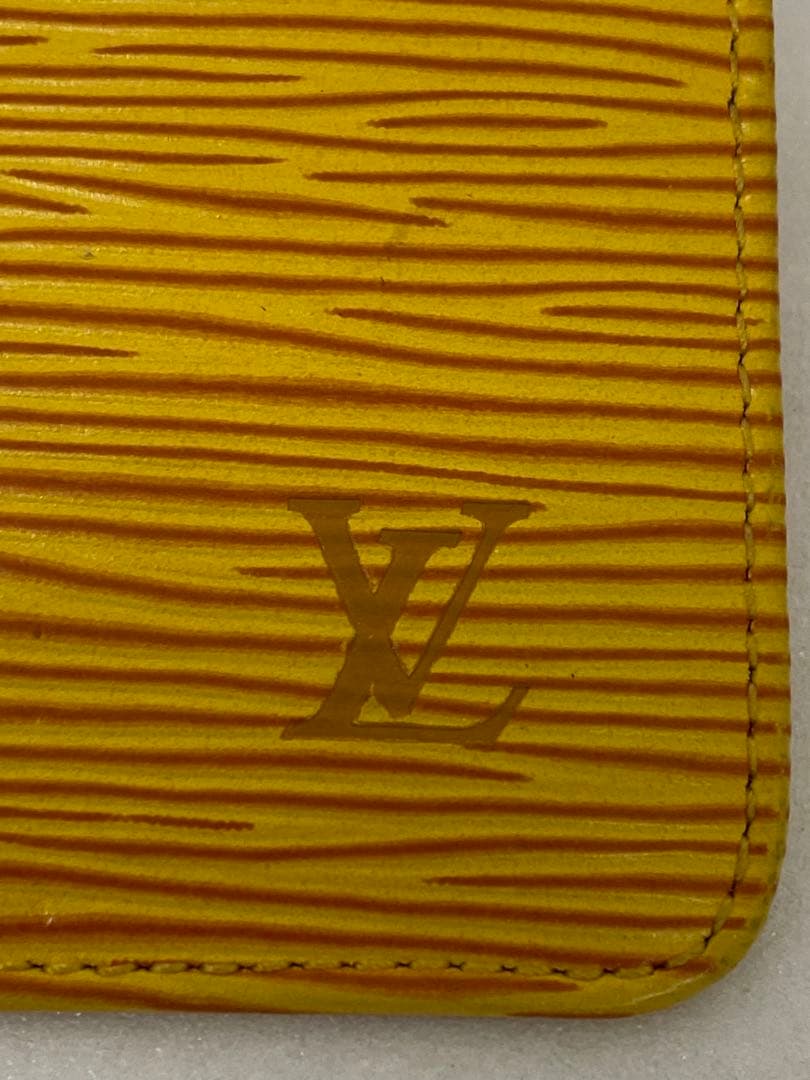 3-2860 LOUIS VUITTON ルイヴィトン　エピ ケース