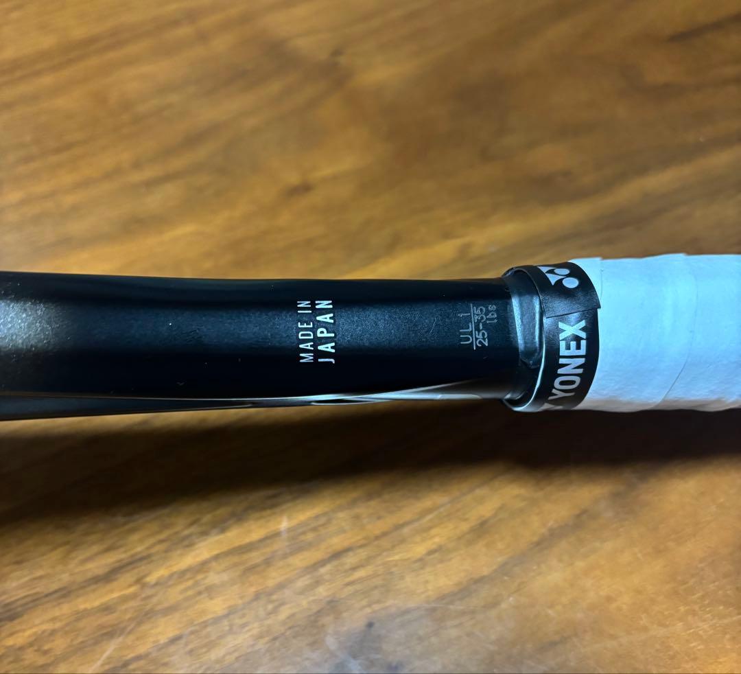 YONEX VCORE 8v テニスラケット