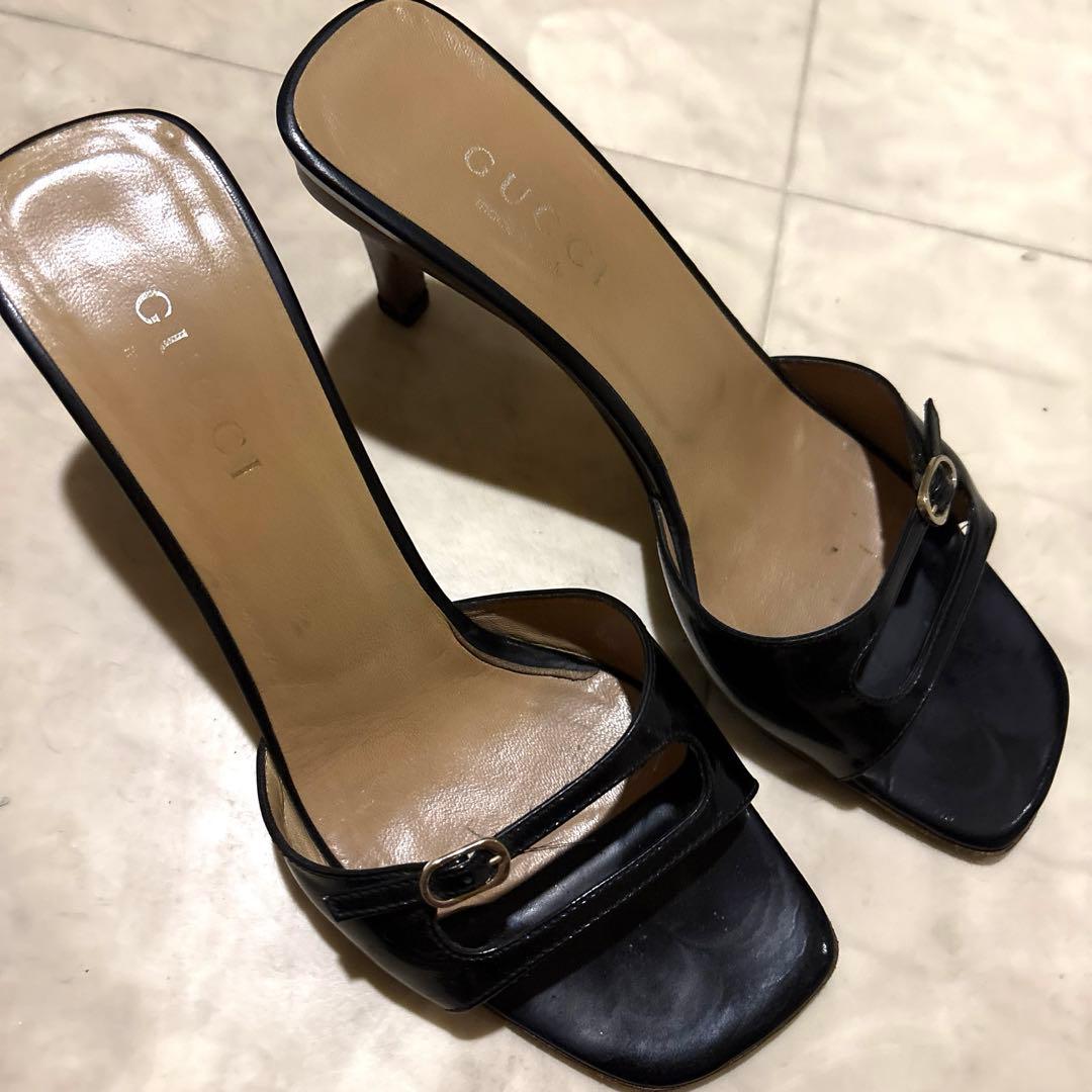 GUCCIエナメルミュール