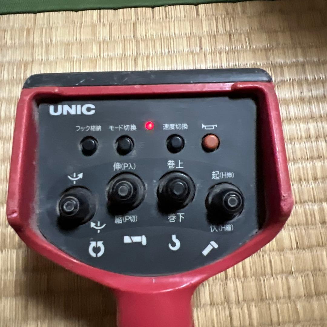 UNIC リモコン 赤 4RC-500FA ボタン