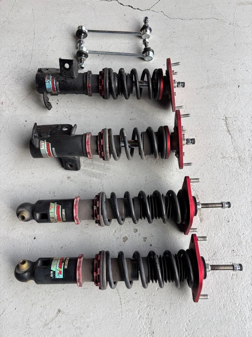 GR86,86,BRZ BLITZ 車高調　サスペンション
