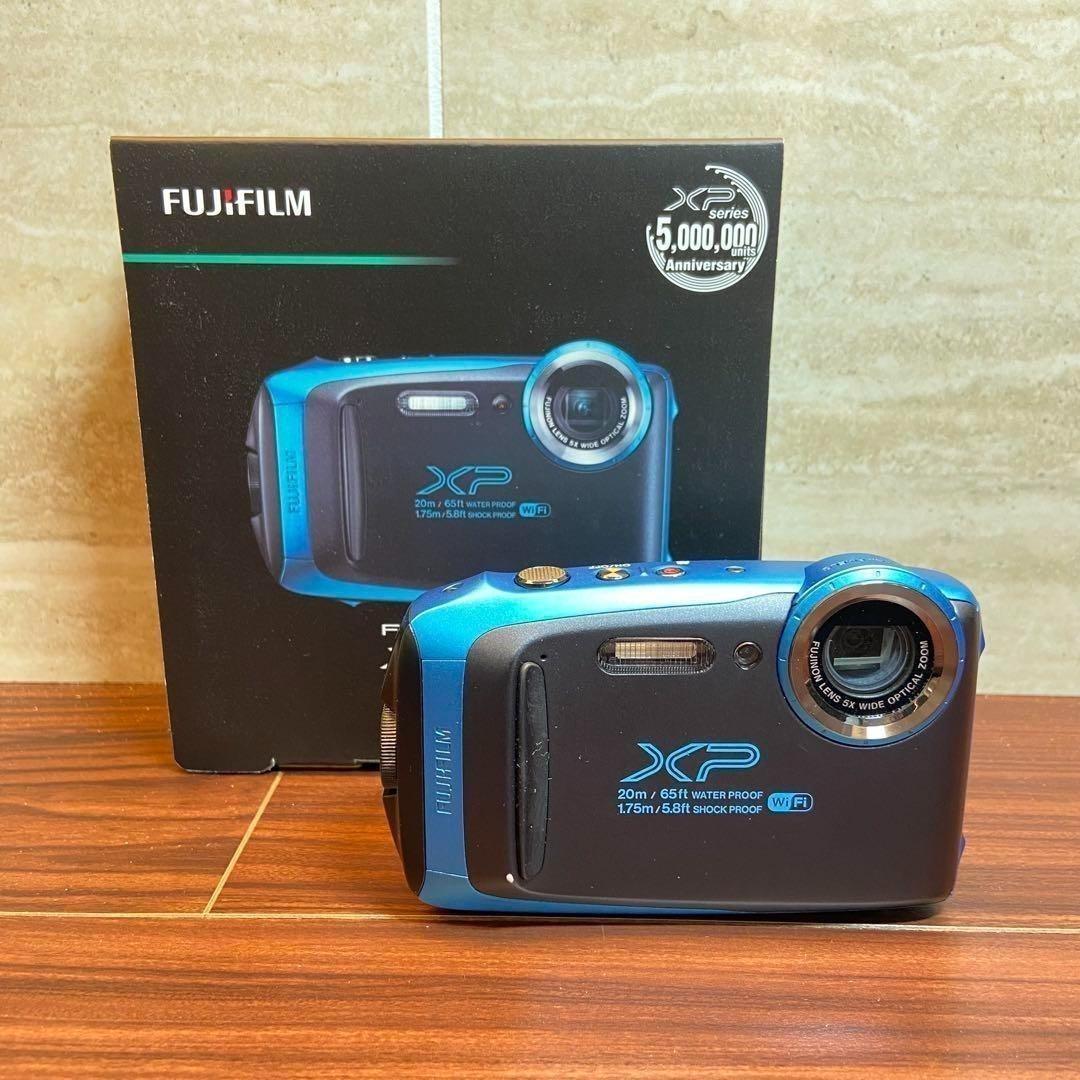 FUJIFILM FinePix XP130 デジカメ ほぼ新品 3441