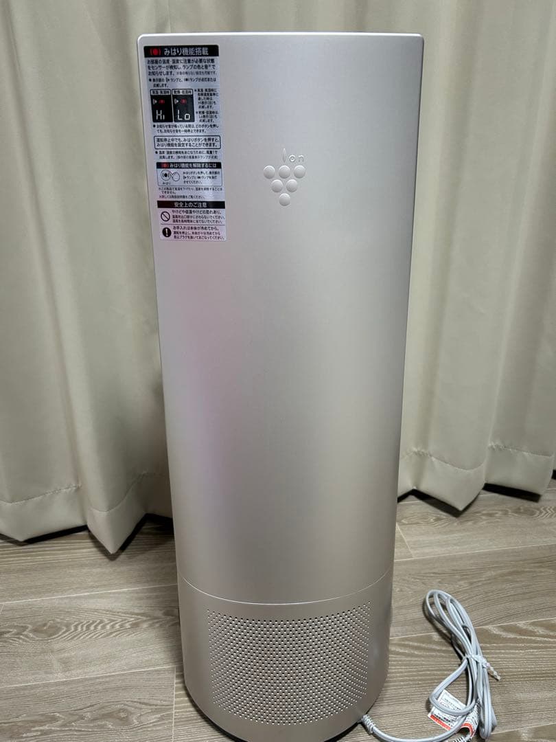 【meme25】シャープ スリムイオンファン HOT＆COOL 2022年