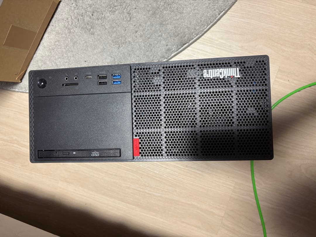 Lenovo ThinkCentre M720t デスクトップPC