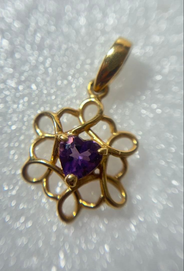 【 K18 / ネックレストップ 】アメジスト 0.85g アクセサリー