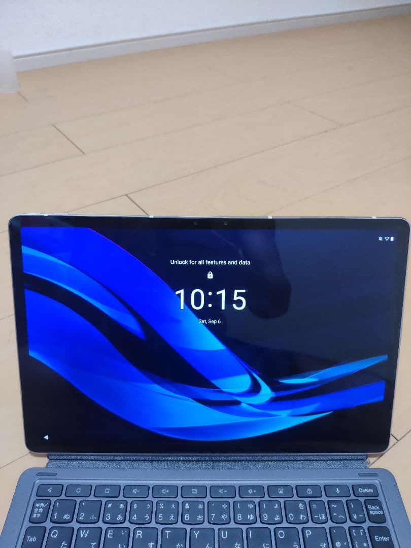 美品 Lavie T11 タブレット キーボード・カバー・マウス付属 セット