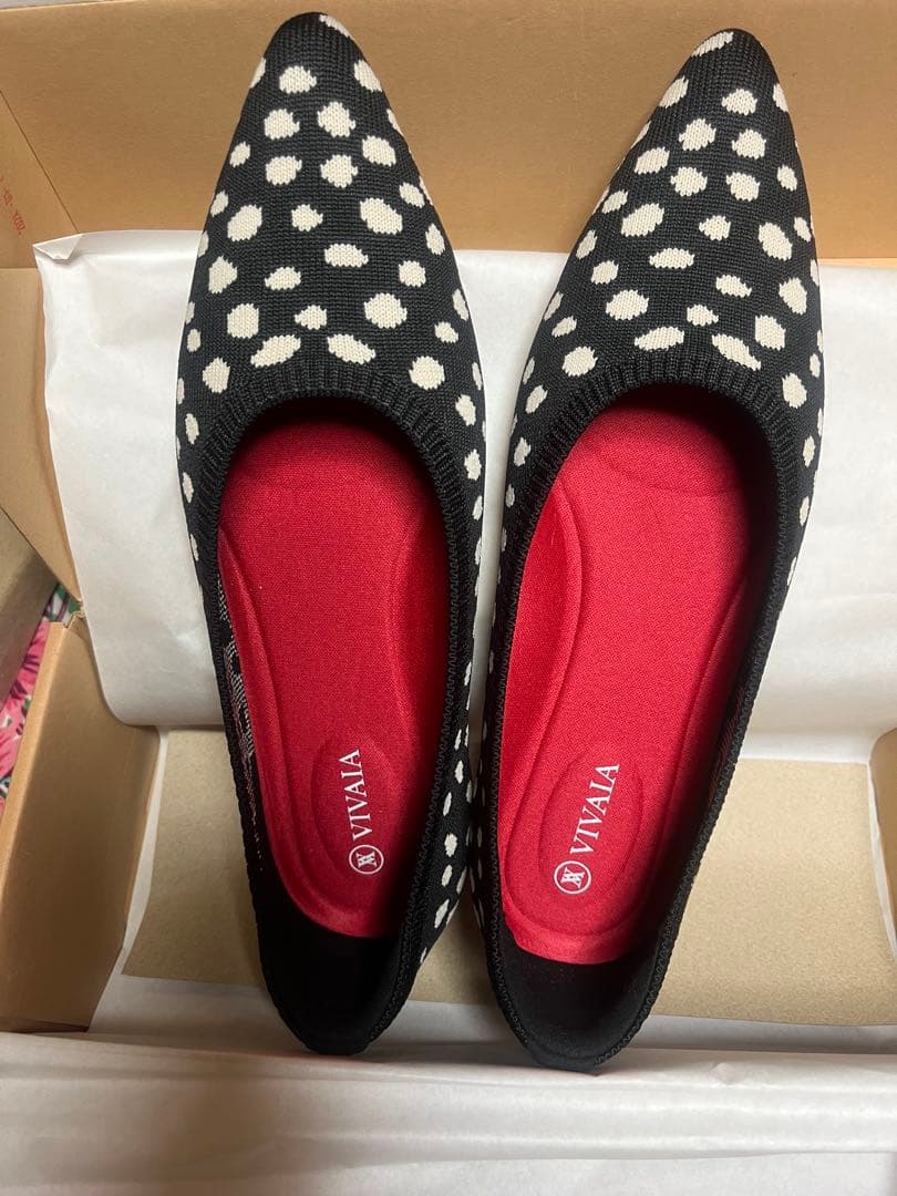 大人気完売　VIVAIA フラットシューズ　サイズ37.5 黒ドット