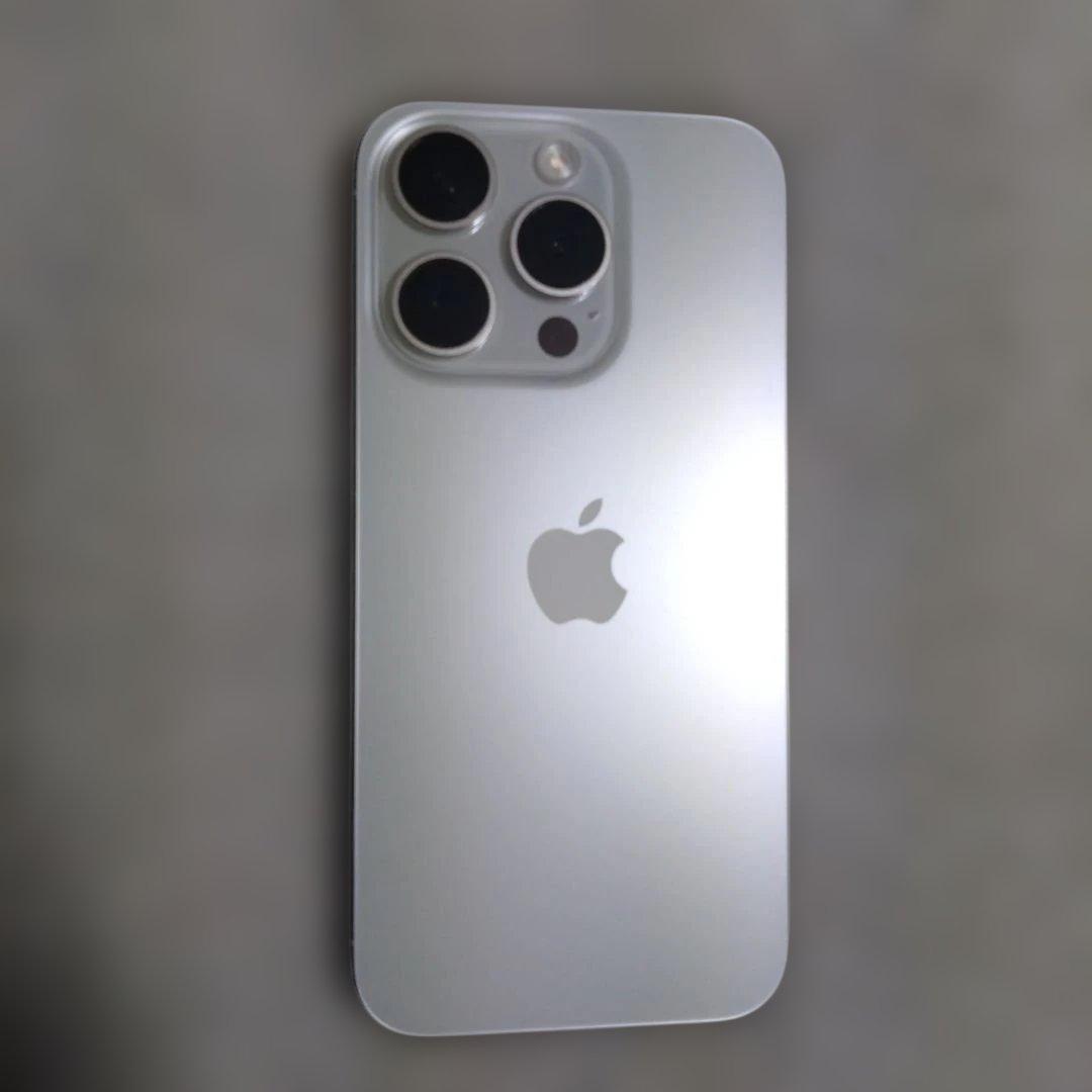 スマートフォン本体 iPhone15 Pro