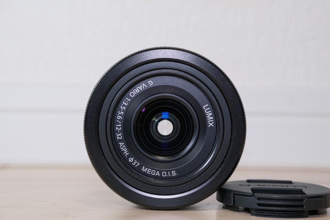 極美品 LUMIX DC-G100D 物理シャッター回数10回未満