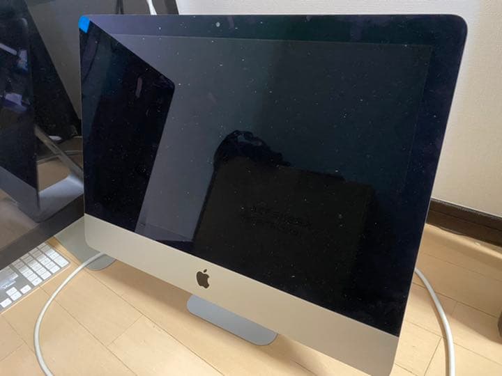 APPLE iMac 純正ワイヤレスキーボード、マウス付き