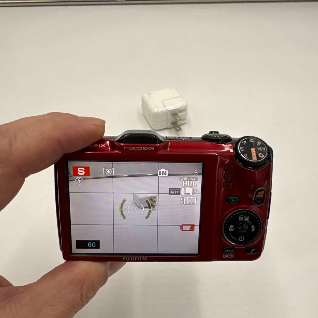 FUJIFILM FINEPIX F600EXRレッド　 動作確認済