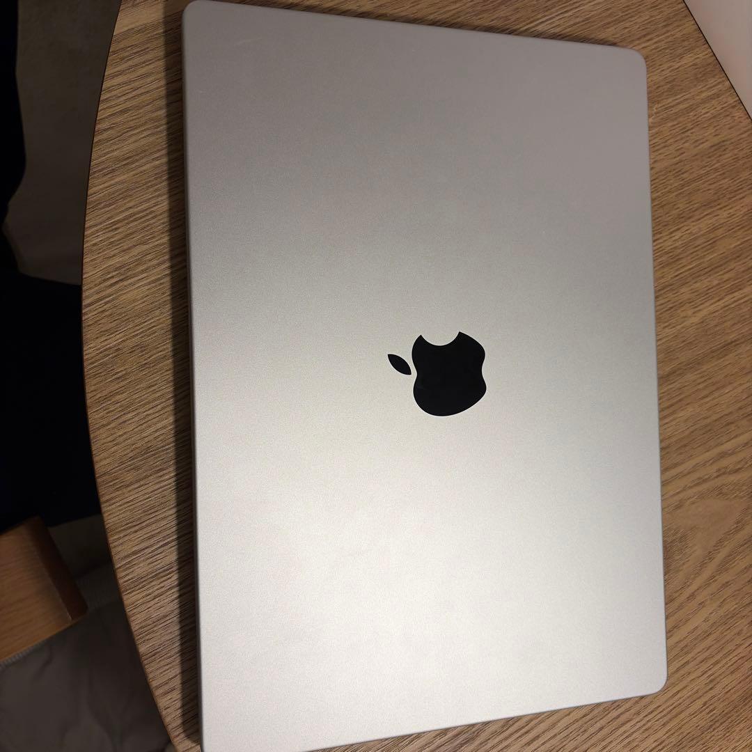 MacBook pro M4 14インチ 16GB 512GB US配列