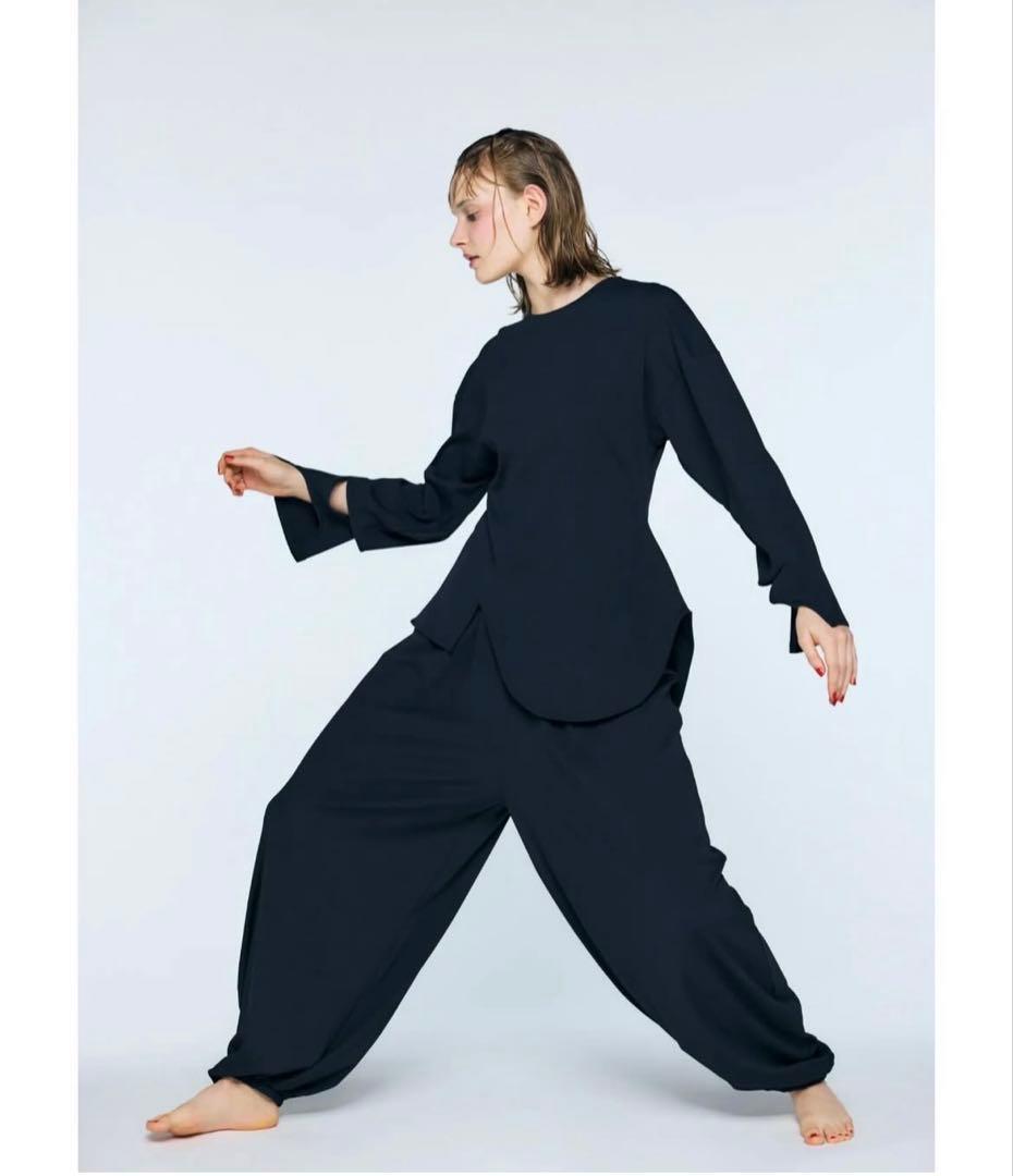 超美品♡ナゴンスタンスベンドスリーブスイムラッシュガード¥19800