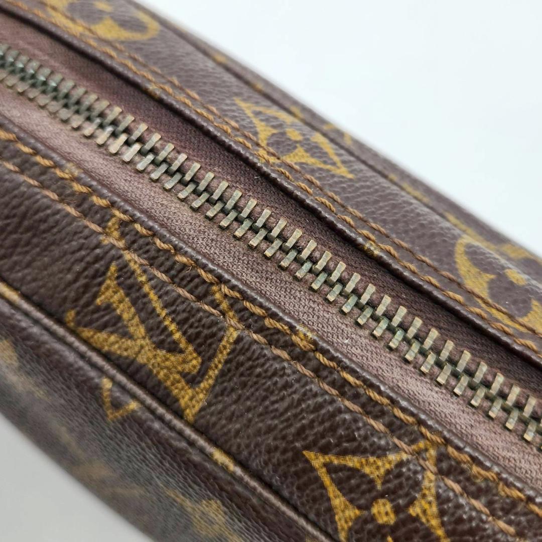 ルイヴィトン クラッチバッグ トゥルーストワレット23 モノグラム セカンド 鞄