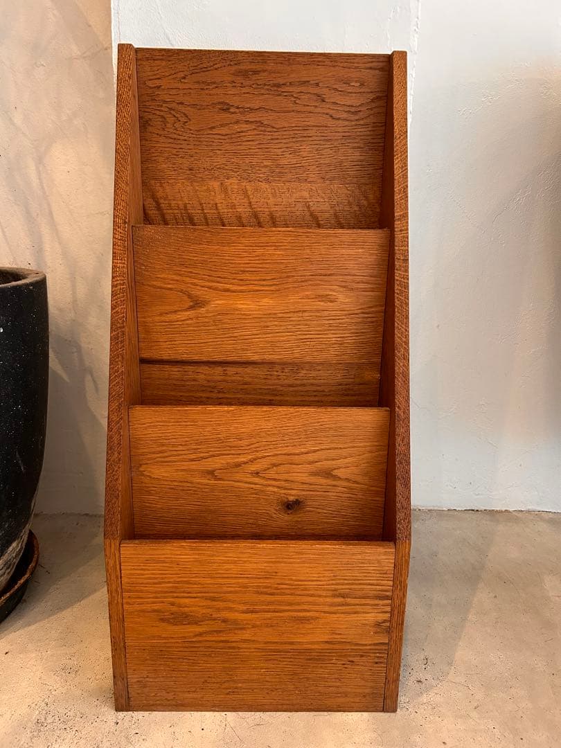 最終値引きオーク材木製マガジンラック 3段ブックシェルフ