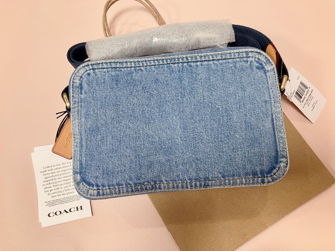 新品coach カーゴ カメラ バッグ